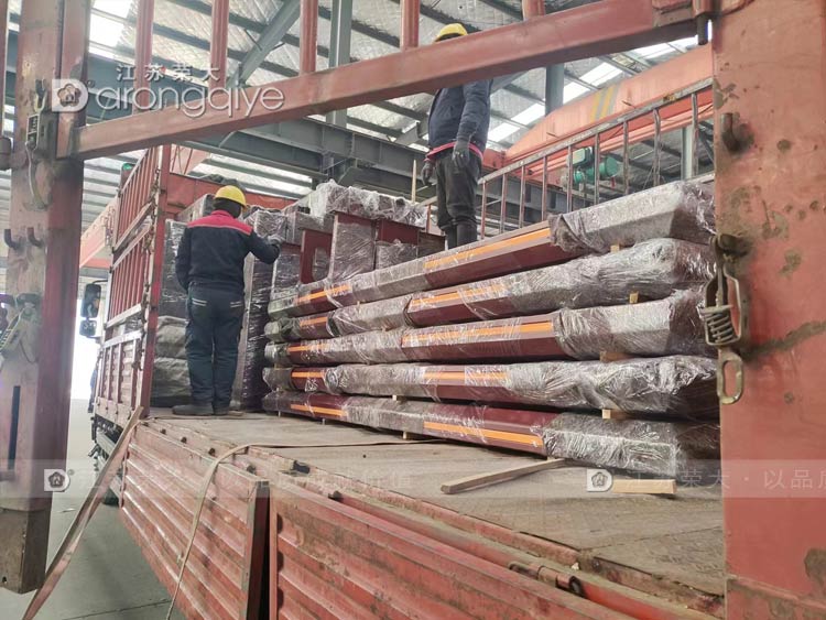 河北公交候車(chē)亭裝車(chē)圖片