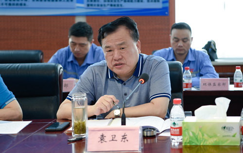 宜昌市委副書記袁衛(wèi)東一行到新疆宜化現場辦公(圖4)