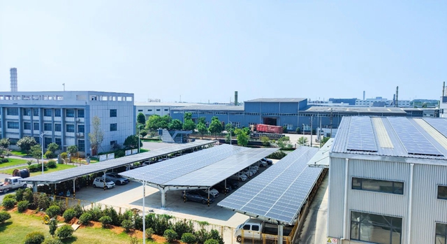 新材料公司光伏發電項目順利并網！